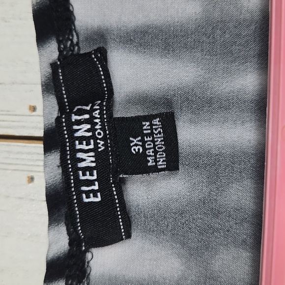 3/$15 elements black gray white sheer blouse women's plus size 3X - Picture 4 of 8